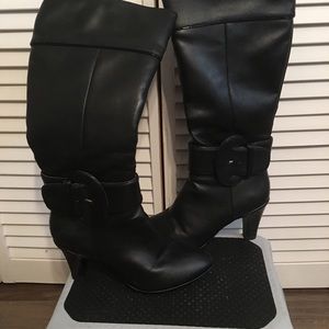 Black knee high boots